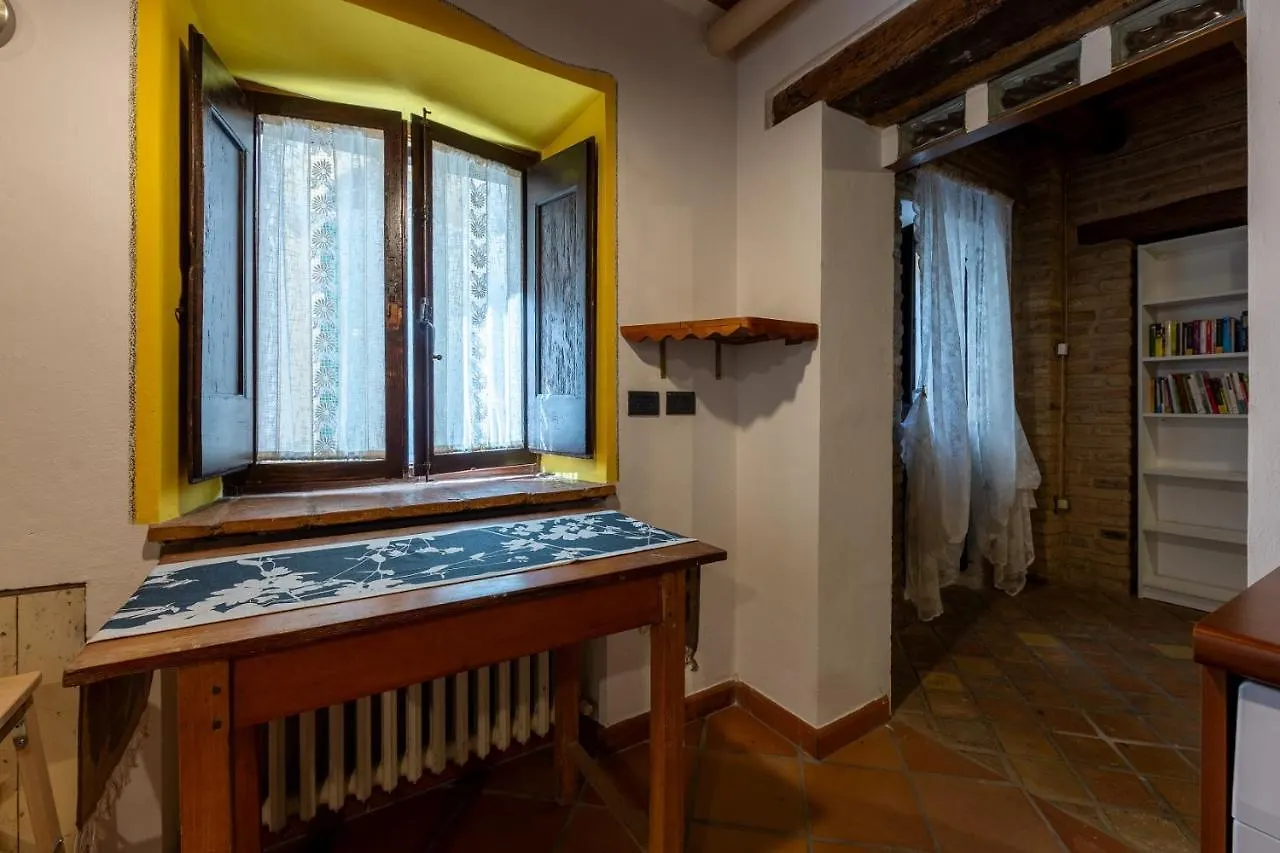 Holiday home Relais Castel D'Emilio - Casa Verde Cassero Italy